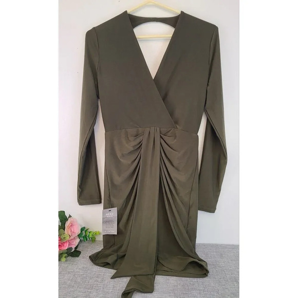 New Le Château, Olive Green Formal Dress, Long Sleeve, Open Back,‎ Size S - Picture 1 of 6